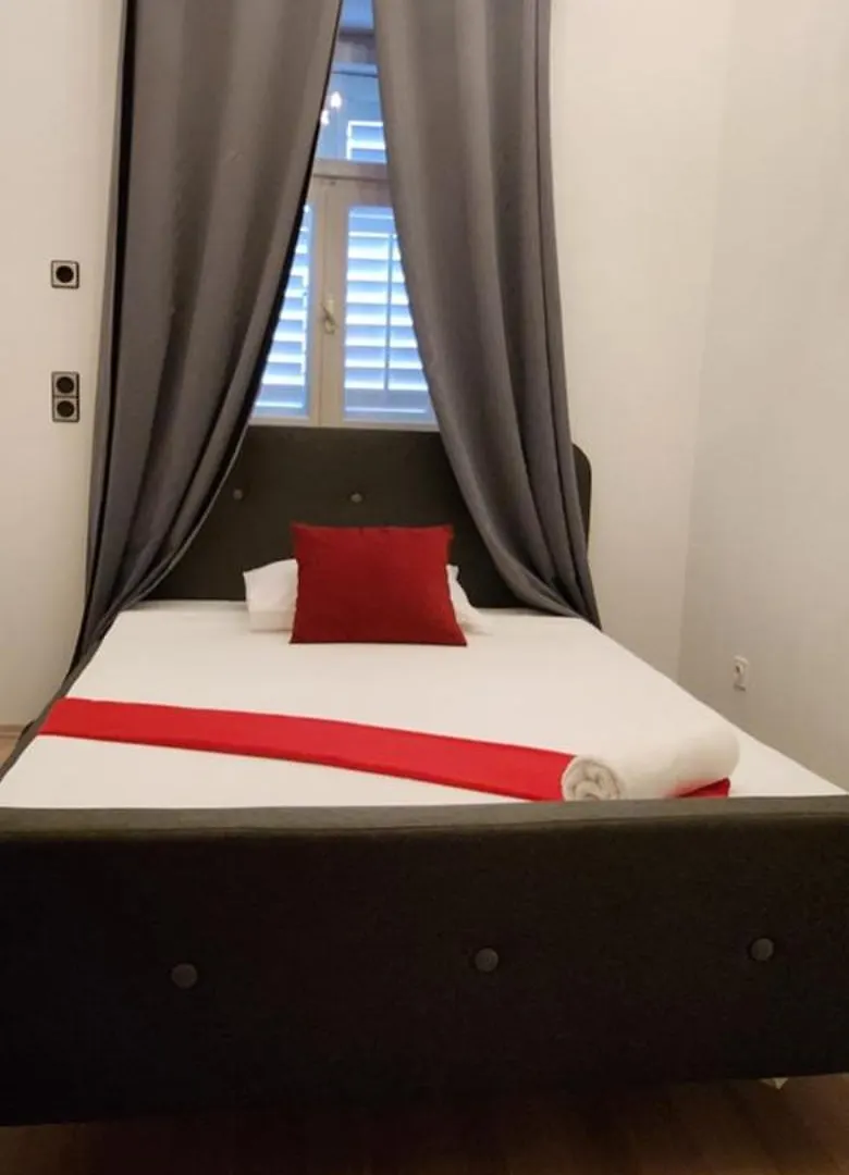 Beach Villa Apartment On Top Location, With Sea View And Exotic Garden Split